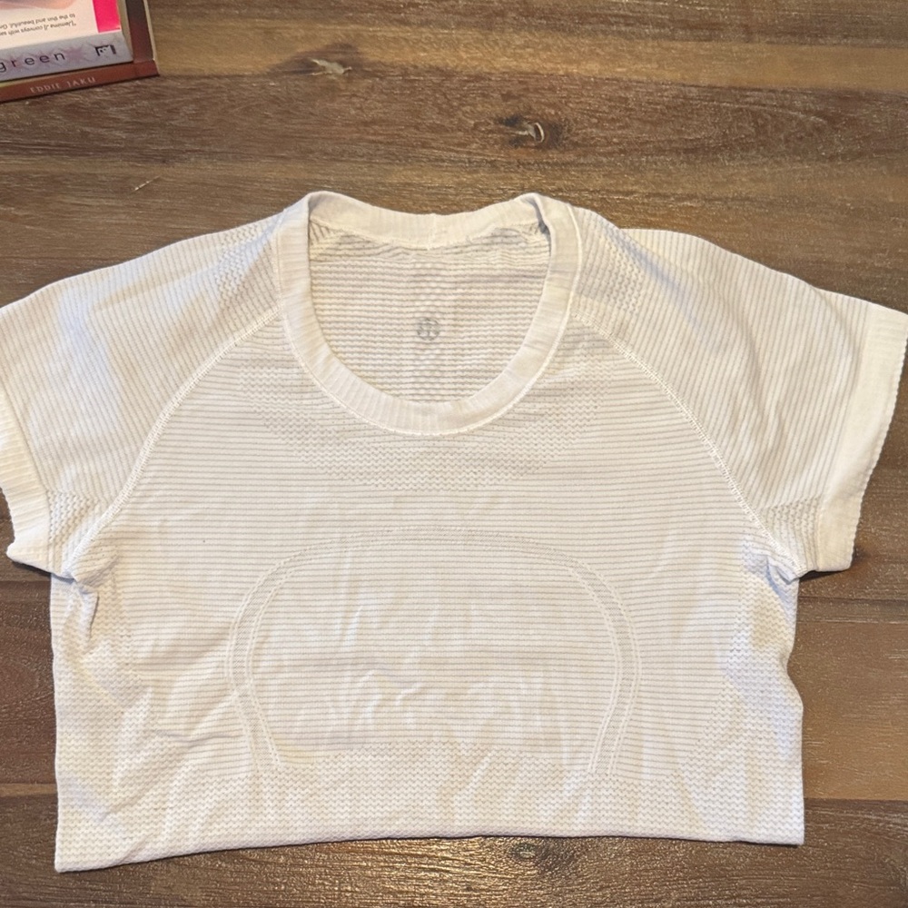 lululemon athletica Cream Crop Top